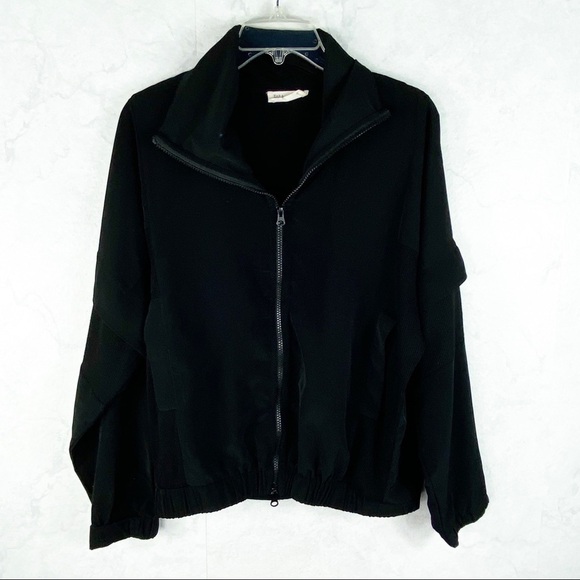 [Zara] Classic Black Bomber Jacket - Picture 1 of 3